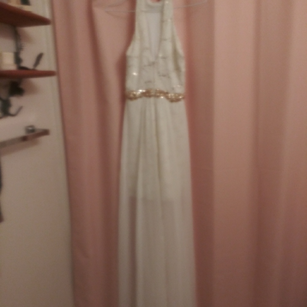 Prom dress or for a fancy dinner night out!